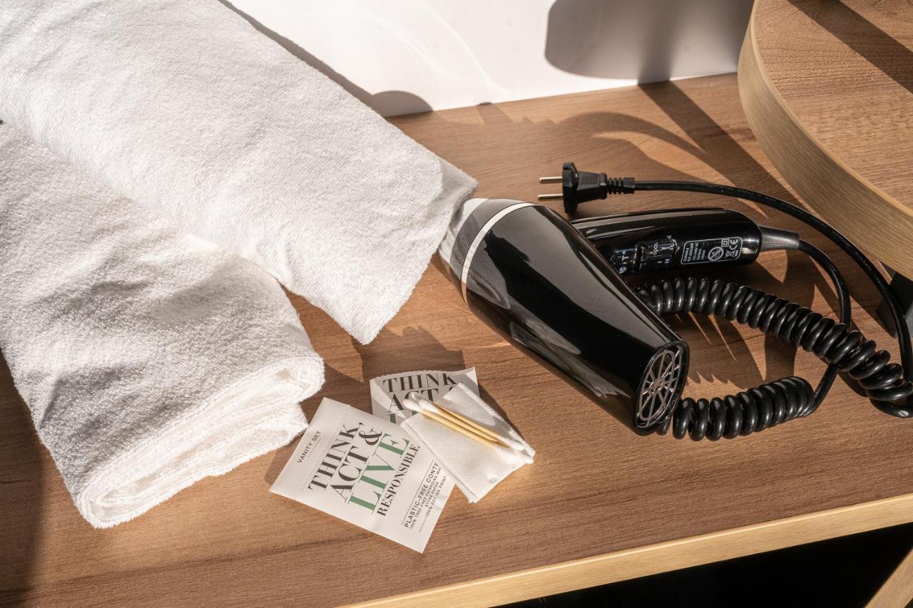 ホテル B＆B オテル リール グラン スターデ ヴィルヌーヴ＝ダスク エクステリア 写真
