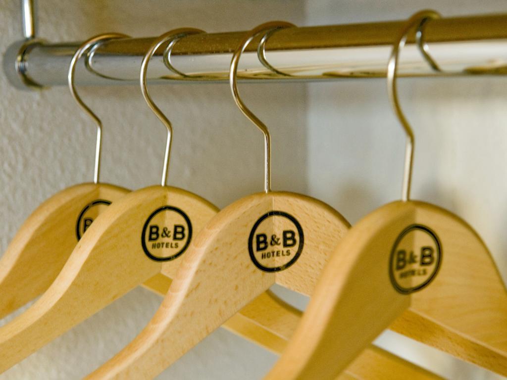 ホテル B＆B オテル リール グラン スターデ ヴィルヌーヴ＝ダスク エクステリア 写真